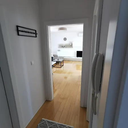 New With Sea View Apartamento