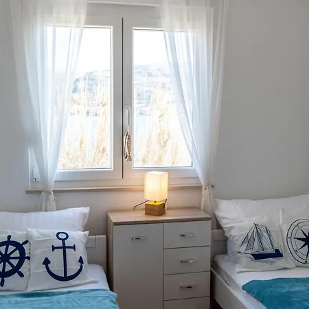 New With Sea View Διαμέρισμα *
