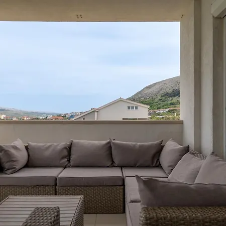 New With Sea View Διαμέρισμα